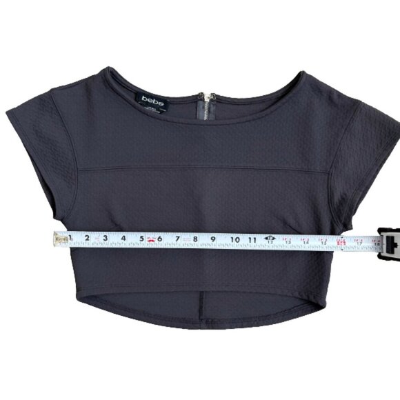 Bebe Charcoal Textured Knit Crop Top Zipper Back Stretch Short Sleeve Size XS - Picture 5 of 6